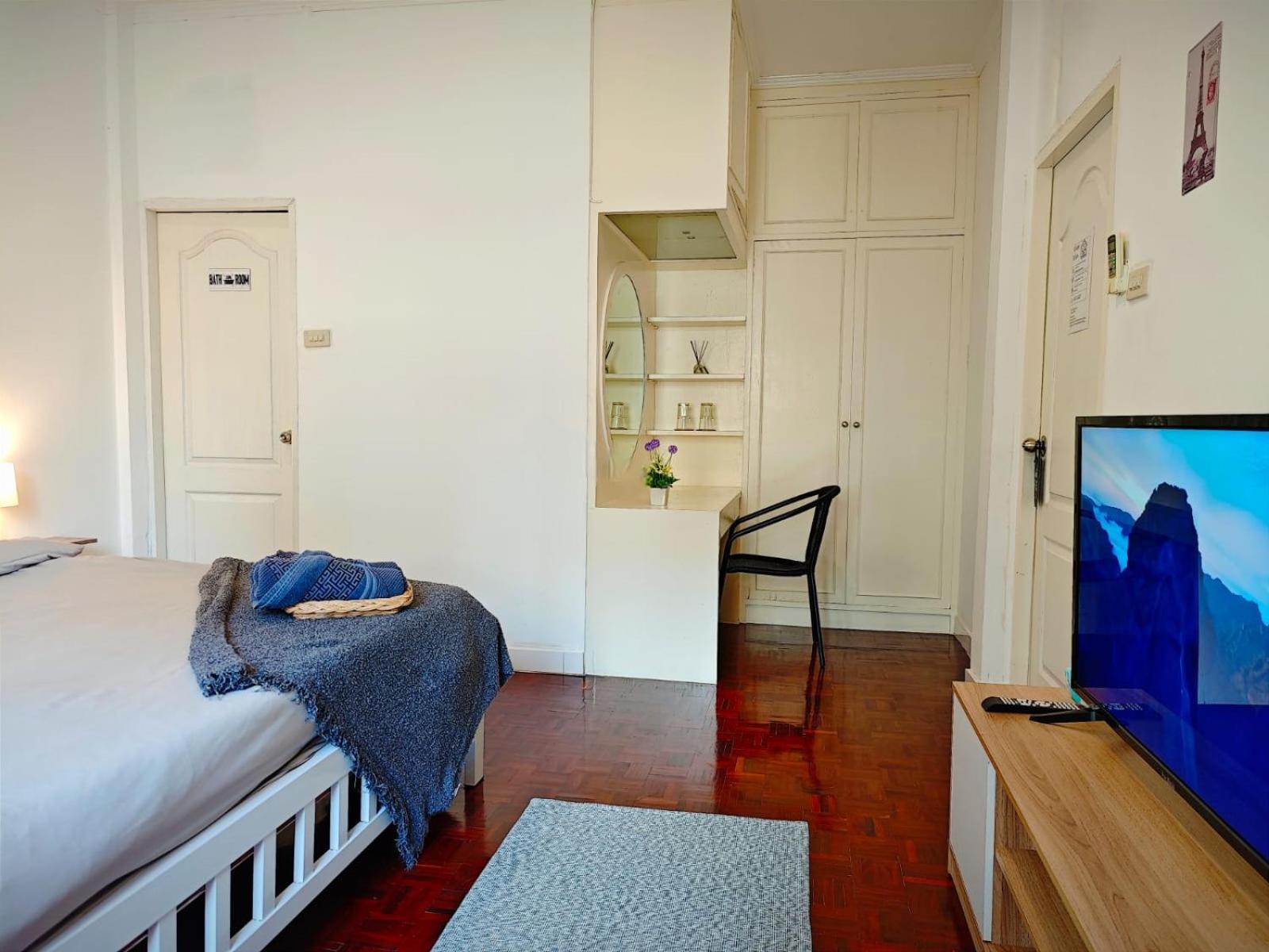 בנגקוק Homey Stay And Cafe By Hematoa מראה חיצוני תמונה
