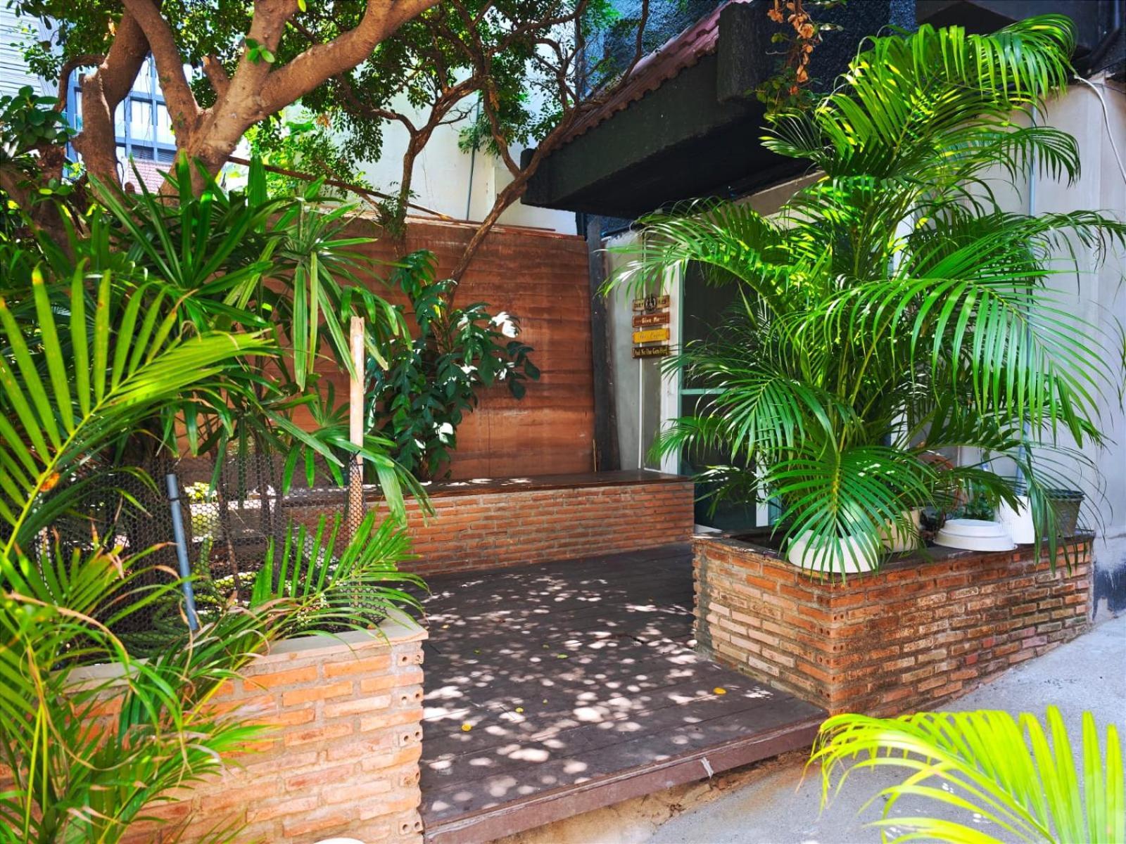 בנגקוק Homey Stay And Cafe By Hematoa מראה חיצוני תמונה